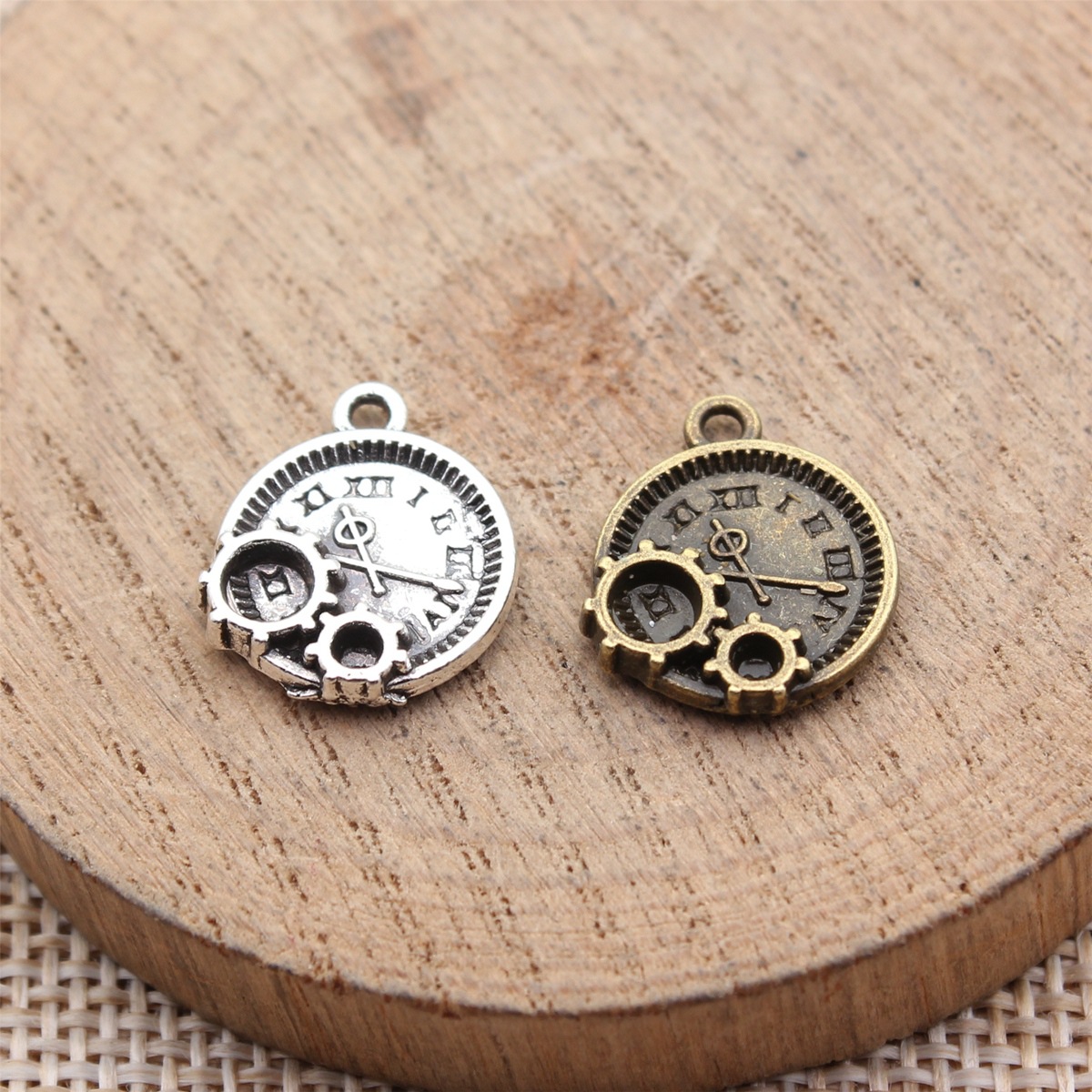 WYSIWYG – breloques d'horloge  - Vintage Fashion Tumblr avis et prix