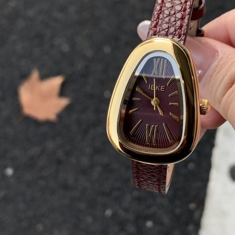 Montre LEKE Ankola Rouge Vinta - Vintage Fashion Watches avis et prix